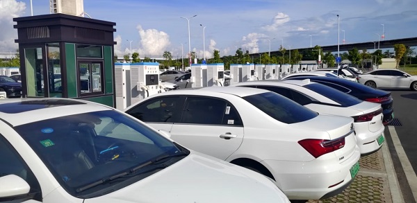 Η νέα μας δραστηριότητα εξαγωγής ενεργειακών οχημάτων προχωρά επί του παρόντος σταθερά